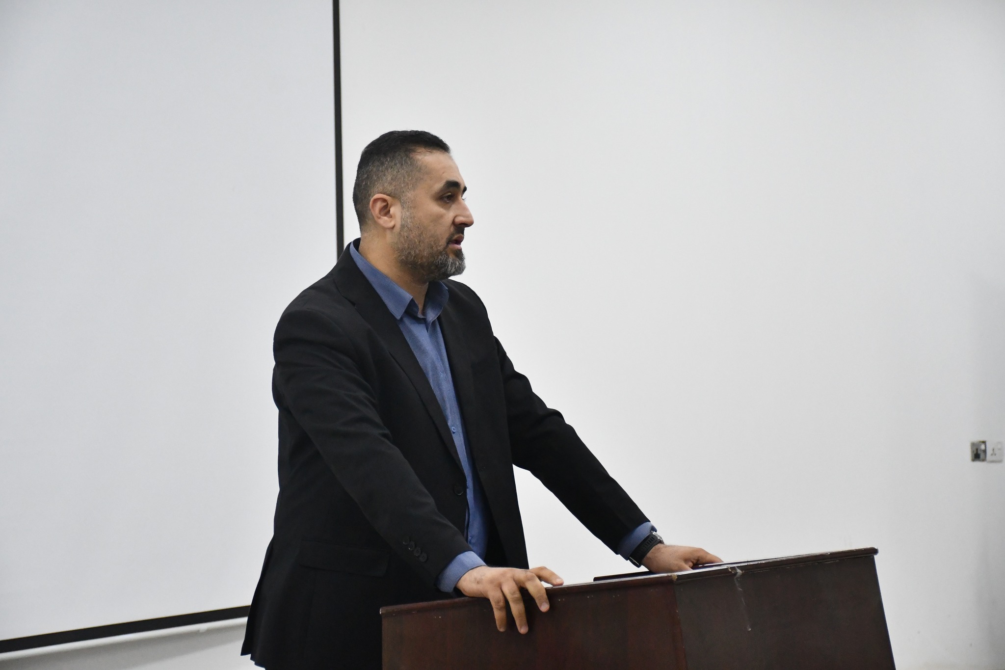 A Scientific Workshop for First- Year Student