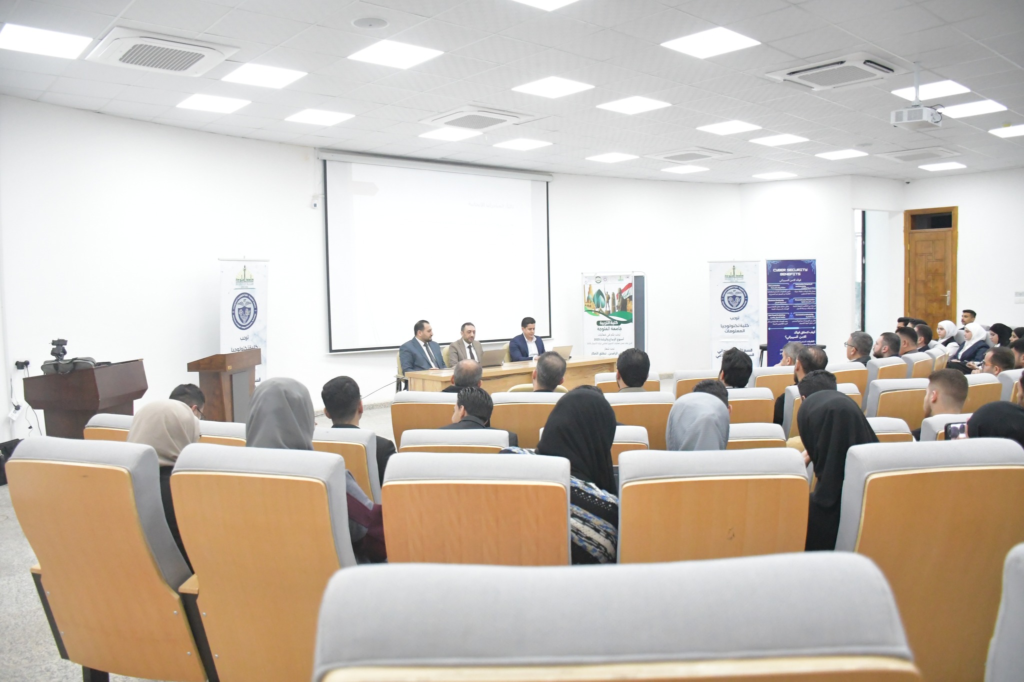 A Scientific Workshop as Part of the Activities of Entrepreneuship Week