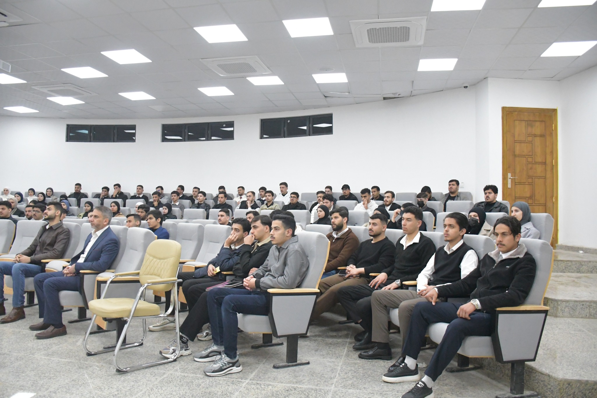An lnternational Seminar During Entrepreneurship Week 