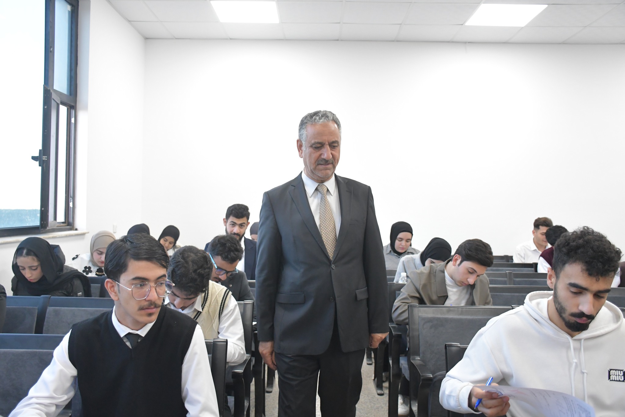 The Dean inspects the exams 